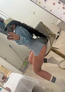 651488057: Chica busca chico en Málaga