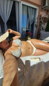 689792974: Chica busca chico en Almería