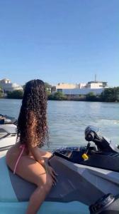643146845: Chica busca chico en Las Palmas