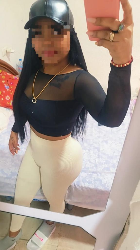 697905949: Chica busca chico en Albacete