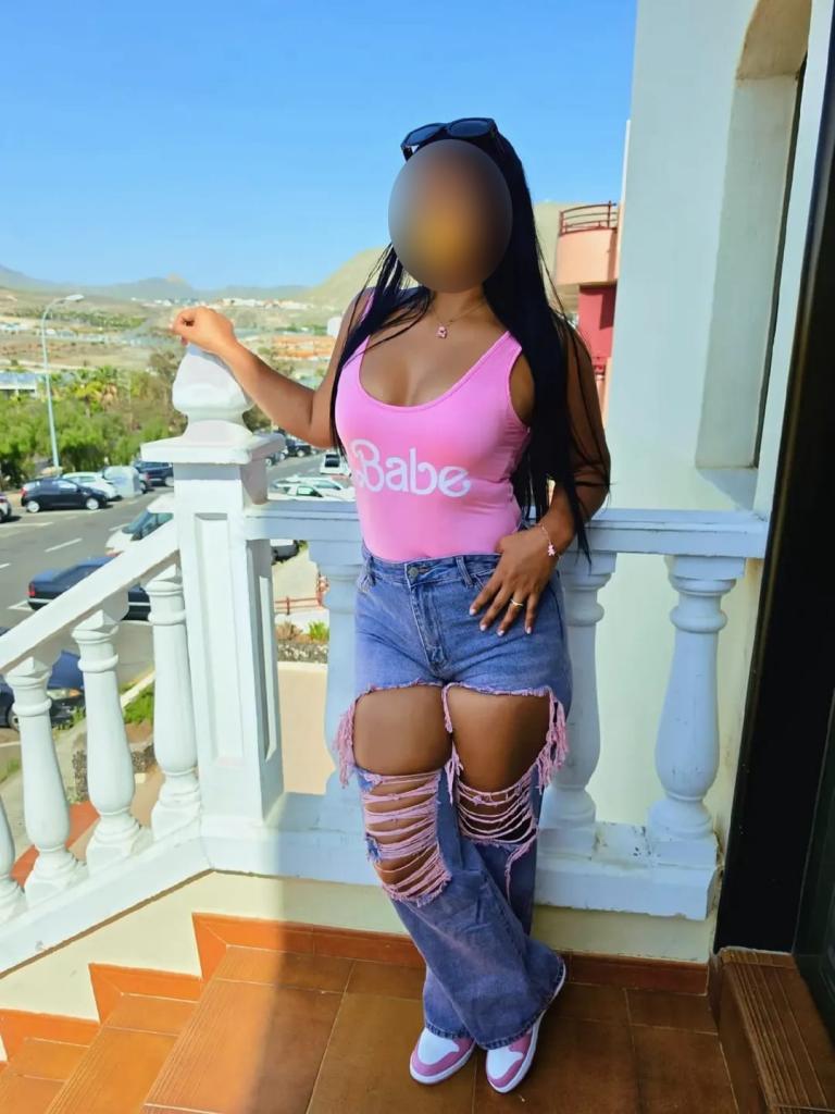 Chica busca chico en Tenerife: Chica busca chico