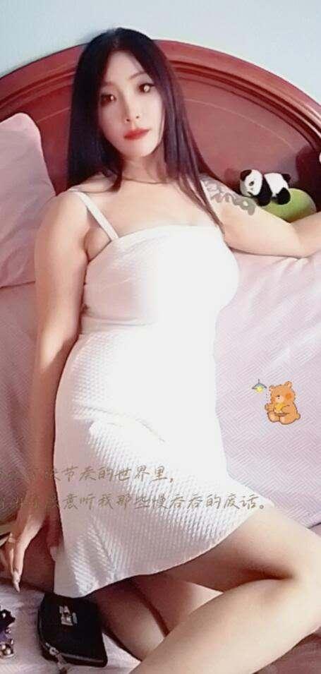 604296580: Chica busca chico en Madrid