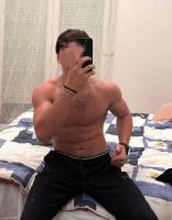 614473358: Chico busca chica en Madrid