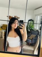 627259880: Chica busca chico en Sevilla