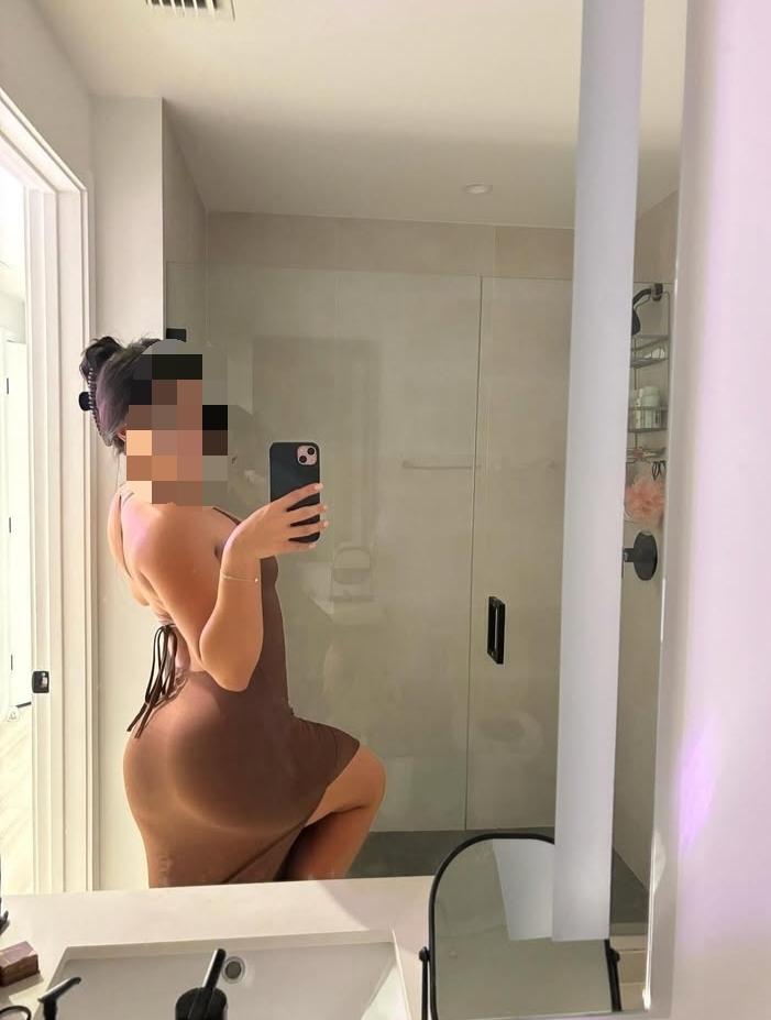 602359160: Chica busca chico en Cantabria