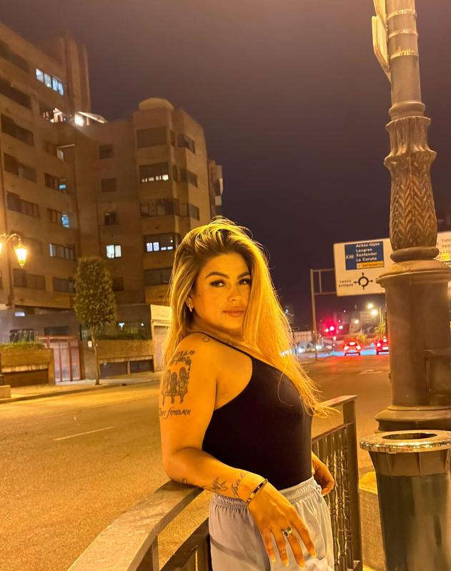Chica busca chico en Asturias: 