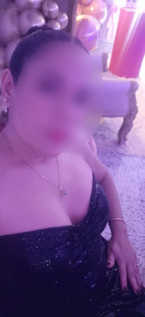 603598738: Chica busca chico en Pontevedra