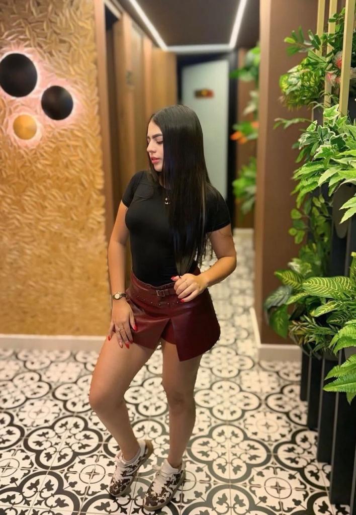 722730483: Chica busca chico en Málaga