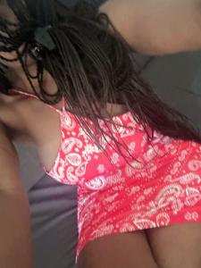 627339943: Chica busca chico en Barcelona