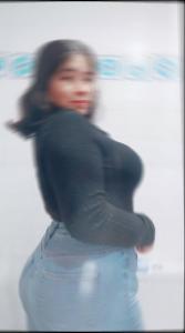 677063533: Chica busca chico en Málaga