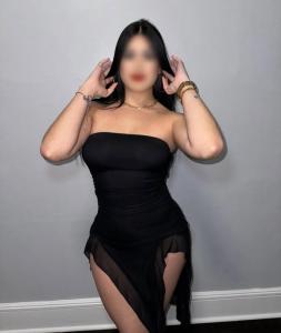 661474573: Chica busca chico en Navarra