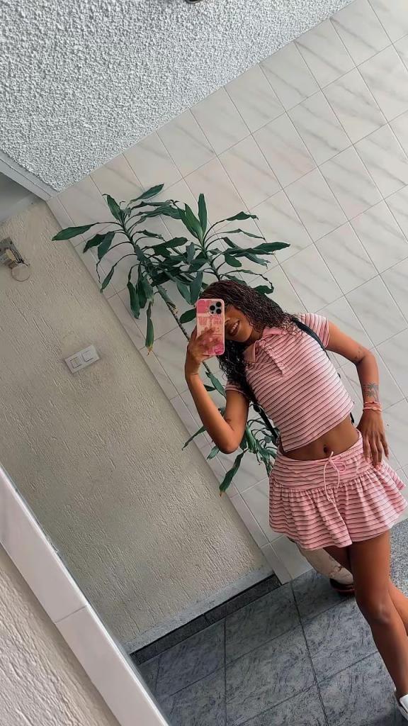 974563641: Chica busca chico en Huesca