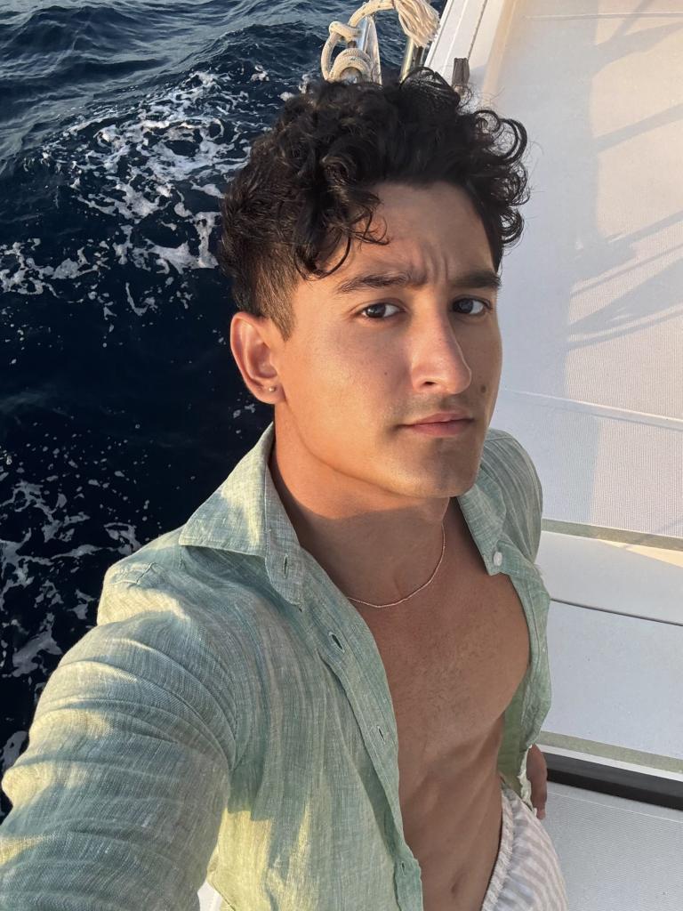 Chico busca chica en Málaga: 