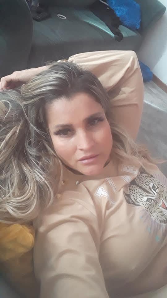 Chica busca chico en Pontevedra: 