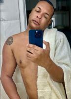 631771736: Chico busca chica en Sevilla