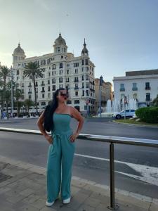 613204707: Chica busca chico en Burgos