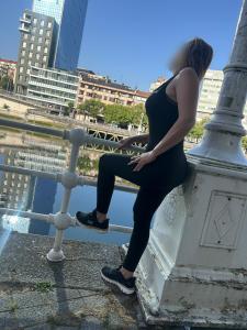 Chica busca chico en Cantabria: 