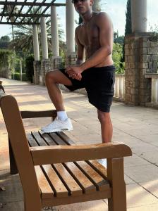 Chico busca chica en Barcelona: 