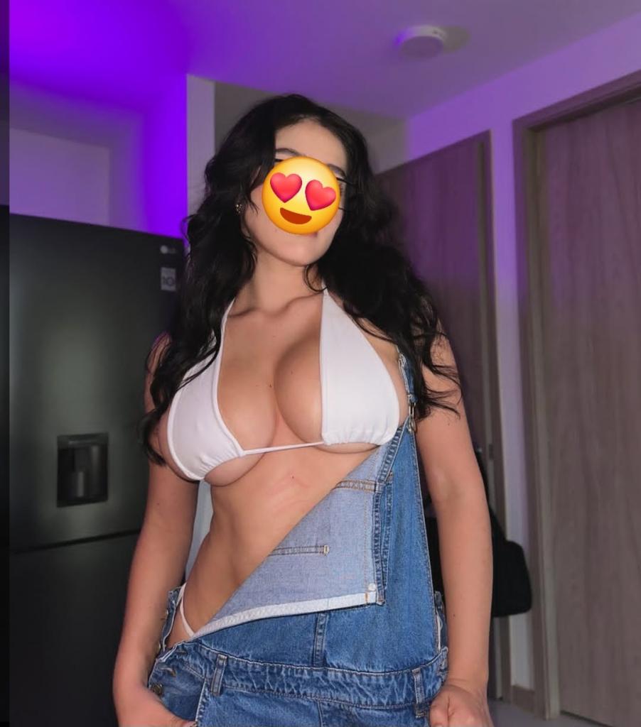 673555795: Chica busca chico en Cáceres