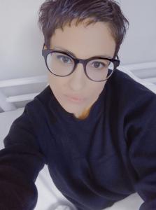 604262857: Chica busca chico en Sevilla