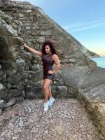 692935208: Chica busca chico en Guipúzcoa