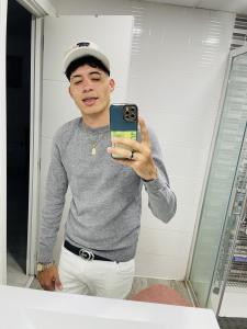 Chico busca chica en Zaragoza: 