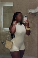 614292180: Chica busca chico en Madrid