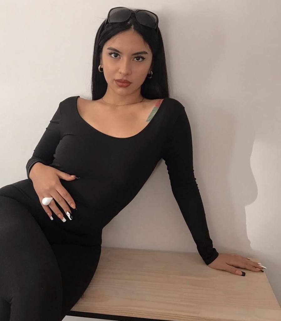 Chica busca chico en Mallorca: 