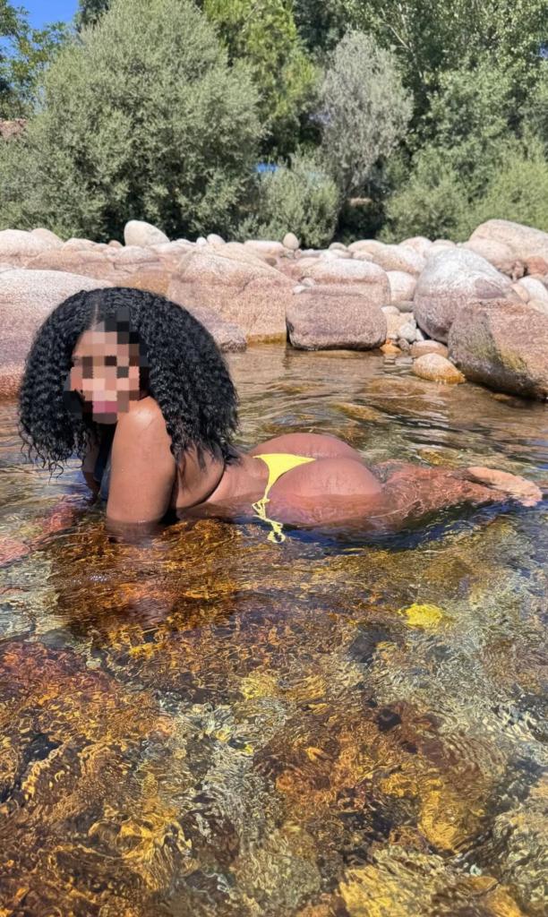 Chica busca chico en Tenerife: 