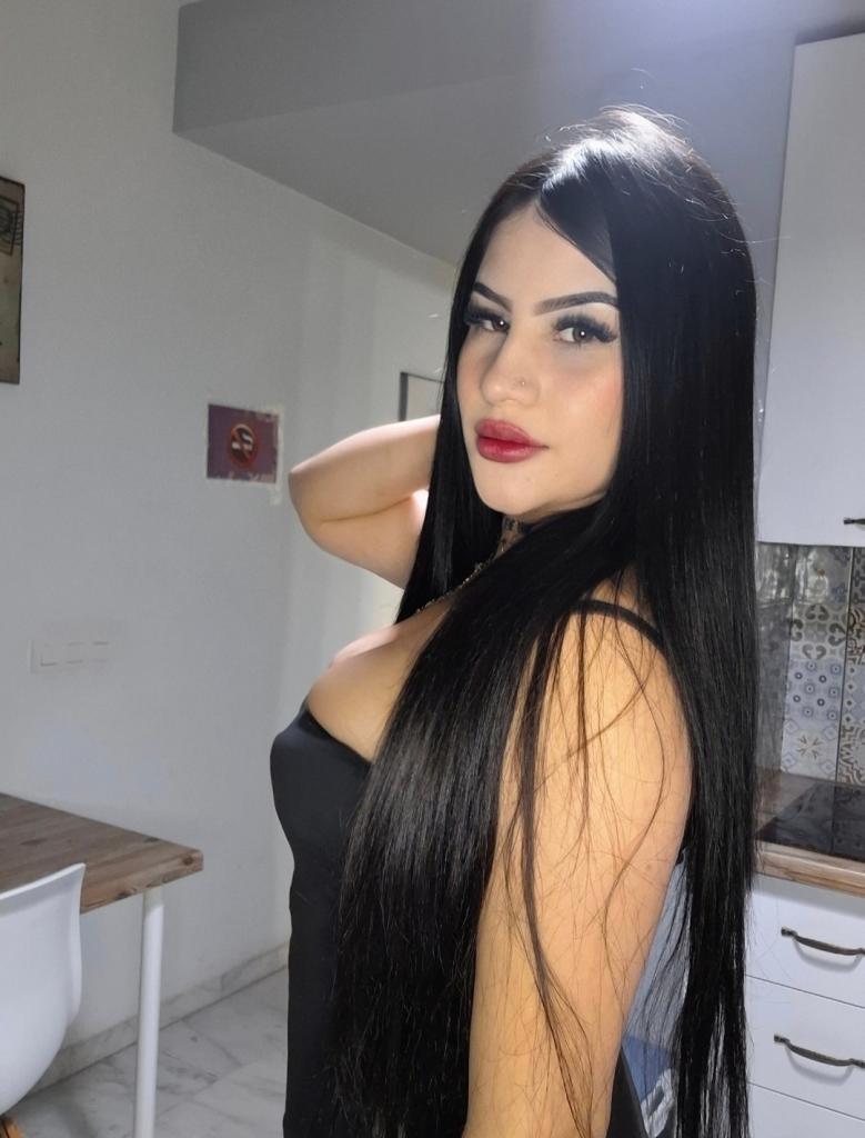 Chica busca chico en Sevilla: 