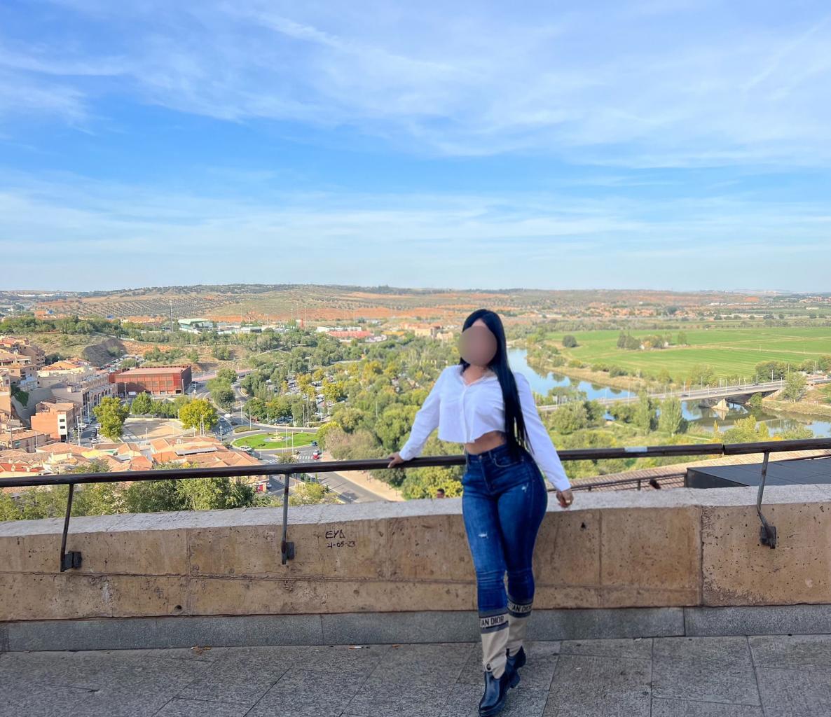 Chica busca chico en Alicante: 