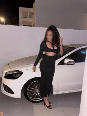 641468227: Chica busca chico en Barcelona