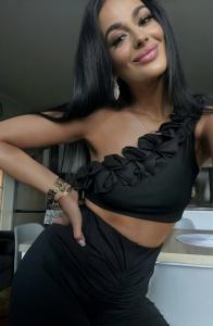 631382256: Chica busca chico en Málaga