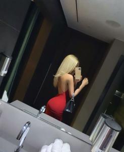 644074302: Chica busca chico en Mallorca