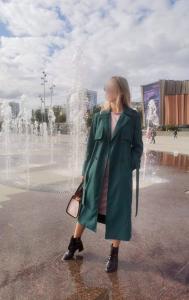 605076407: Chica busca chico en Málaga