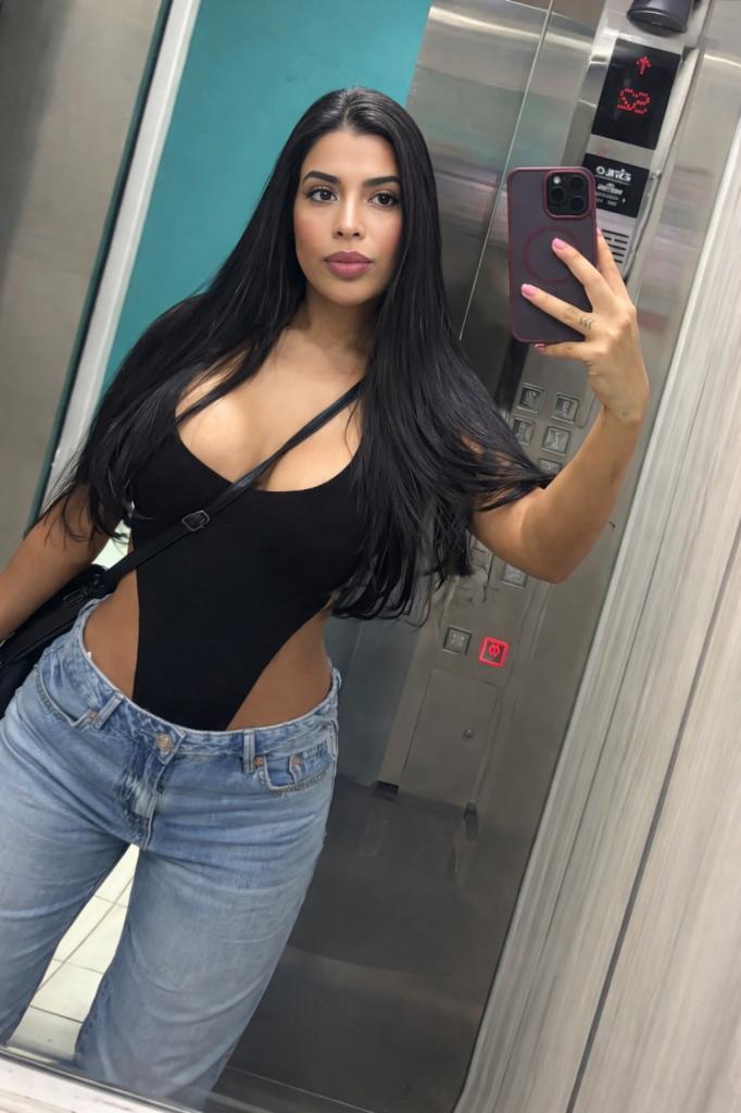 Chica busca chico en Mallorca: 