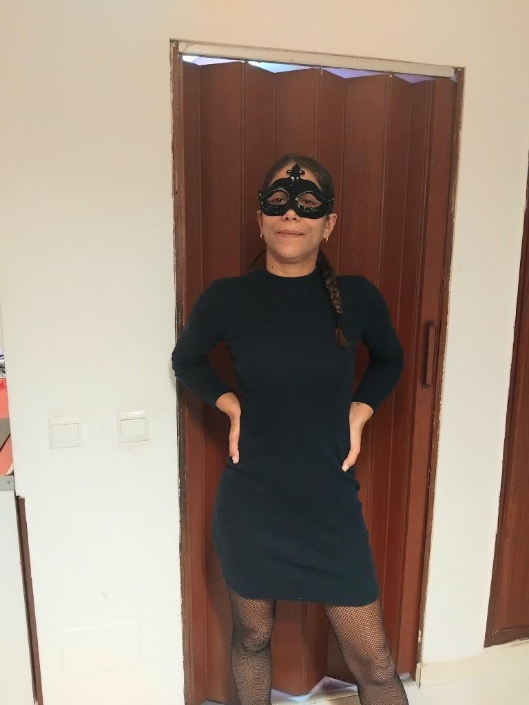 615505631: Chica busca chico en Madrid