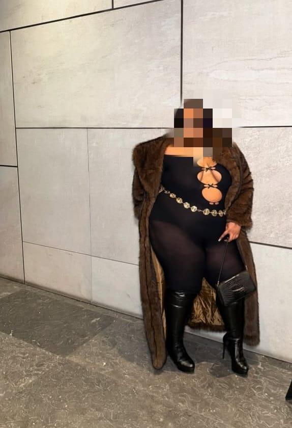 Chica busca chico en Gerona: 