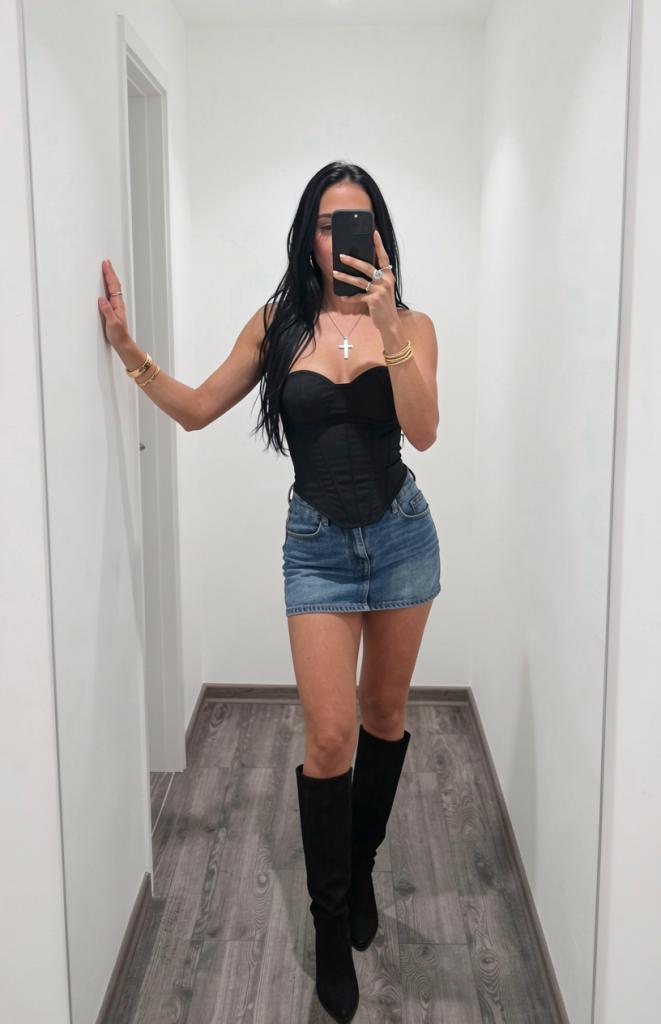 612217151: Chica busca chico en Madrid