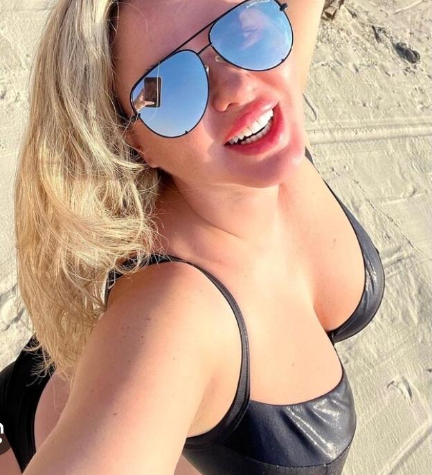 Chica busca chico en Granada: 