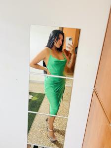 613544908: Chica busca chico en Madrid