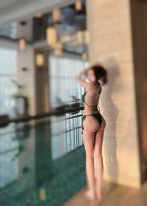 612526585: Chica busca chico en Barcelona