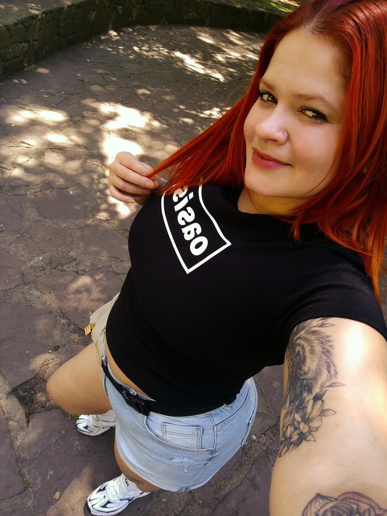 643940983: Chica busca chico en Cáceres