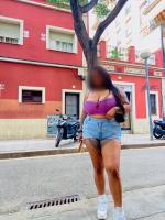 682057117: Chica busca chico en Barcelona
