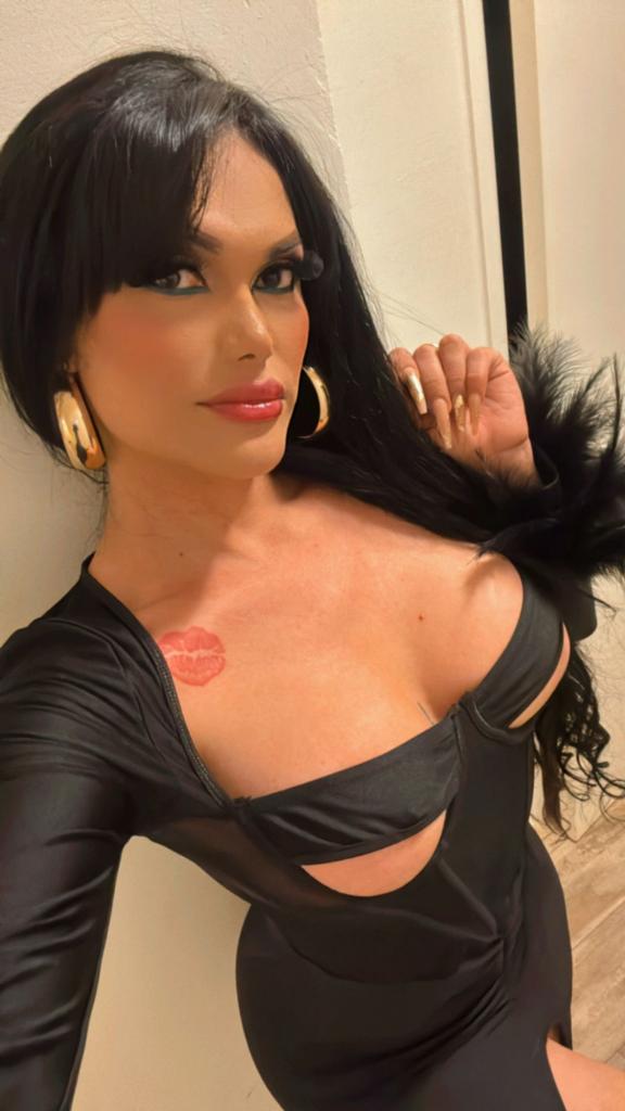 624641328: Transexual en Granada