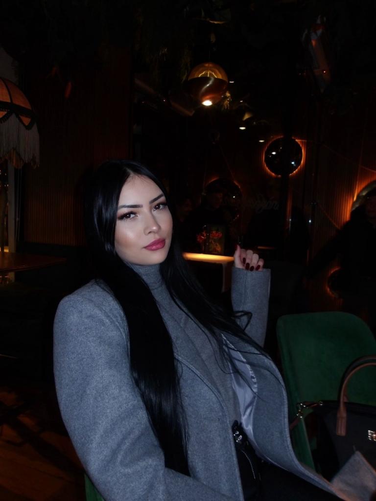 Chica busca chico en Madrid: Chica busca chico