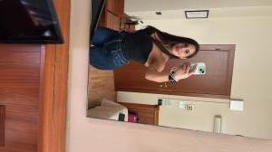 612404895: Chica busca chico en Barcelona