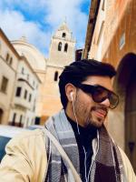 663523151: Chico busca chica en Madrid