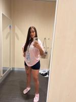 612404895: Chica busca chico en Barcelona