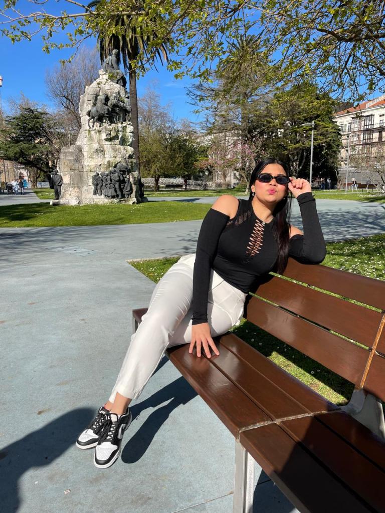 624240887: Chica busca chico en Cádiz